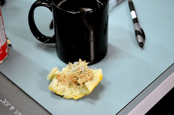 Le désormais fameux cocktail "café + rillettes", un met de choix pour les valeureux participants !